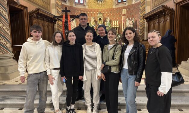 Перечинці взяли участь у Вікентійсько-Марійній зустрічі у Кракові