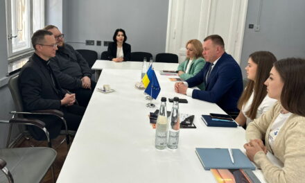 Зустріч єпископа Миколи Лучка з представником обмундсмена в Закарпатті