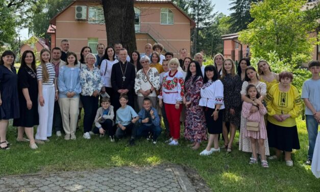Єпископ Микола Лучок ОР в Оноківцях: будьмо благоносцями
