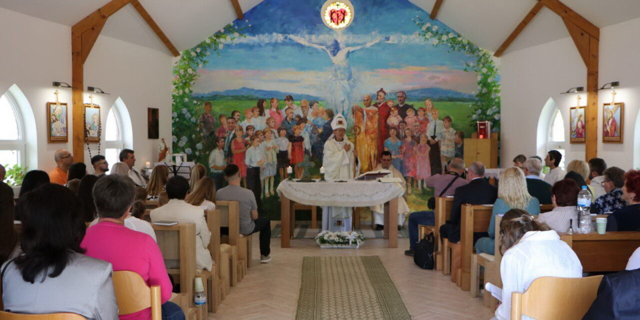 Освячення будинку сімейного типу для нової родини у Ратівцях