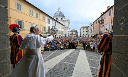 Папа: молімося, щоб досягли успіху зусилля, спрямовані на припинення війн