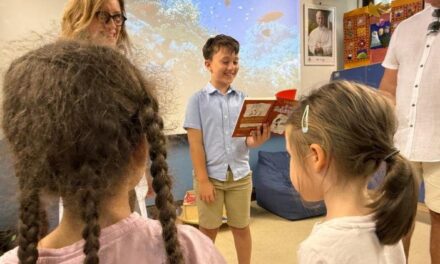 Щедрість 9-річного хлопчика: 100 книжок у подарунок лікарні «Bambino Gesù»