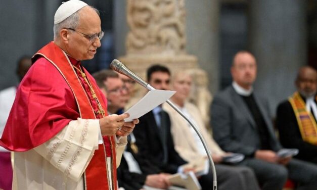 Проповідь Папи на екуменічному вшануванні мучеників та свідків віри: їхня надія безсмертна, бо провіщає перемогу добра над злом