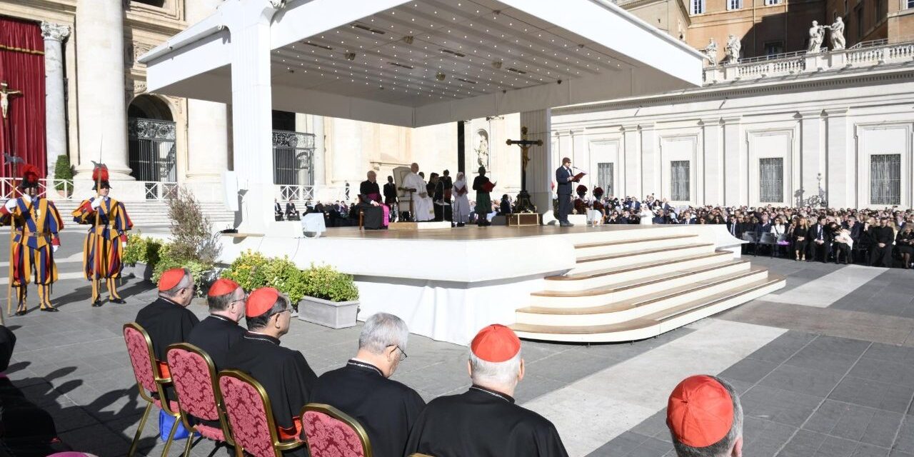 Папа: Бог наближається в щоденності, ніяка рана не приречена залишатися відкритою