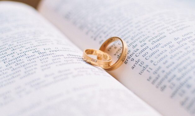Дикастерія віри: моногамія – не обмеження, подружжя – обітниця нескінченного