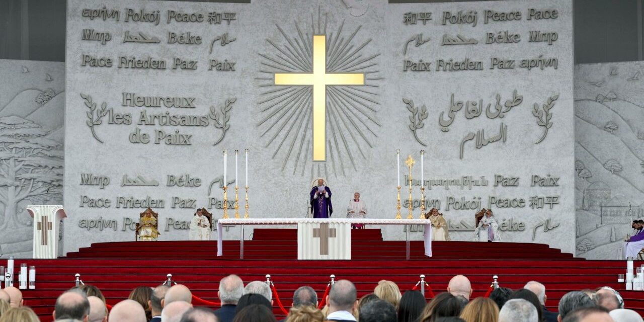 Папа: Ліване, підведися! Стань пророцтвом миру для всього Леванту!