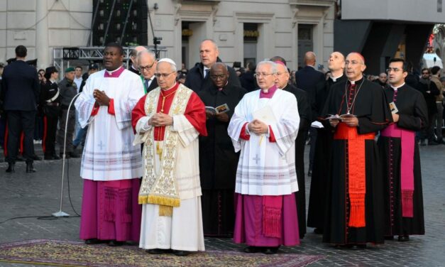 Папа: ввіряємо Непорочнозачатій нашу молитву за мир