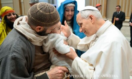 Лев XIV: різдвяний вертеп нагадує нам, що ми ніколи не є самотніми