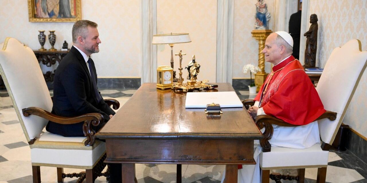 Папа прийняв у Ватикані Президента Словаччини