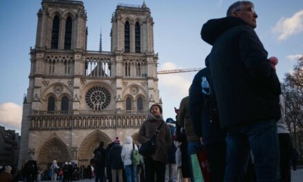 Папа учасникам новорічної зустрічі Тезе в Парижі: не бійтесь шукати і знайти Ісуса