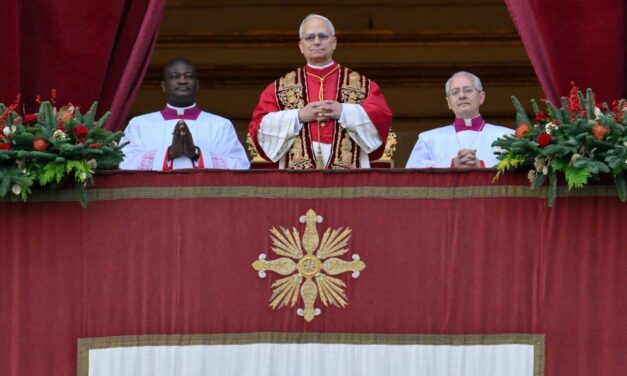 Різдвяне послання Папи Лева XIV 2025: дорогою миру є відповідальність