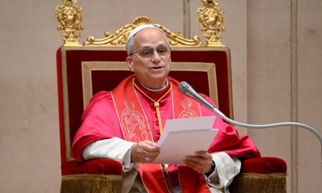 Папа: нехай не забракне зусиль задля справедливого і тривалого миру в Україні