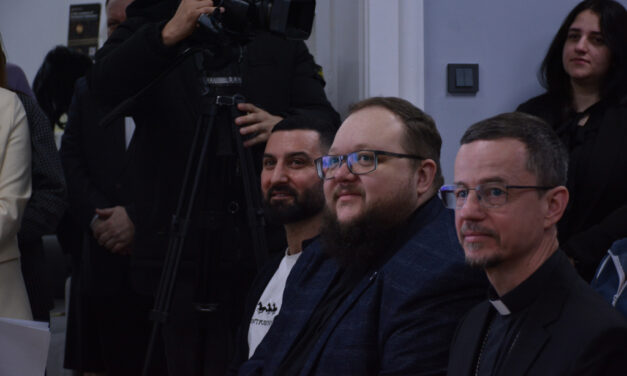 Єпископ Лучок на відзначенні річниці Центру захисту прав людини