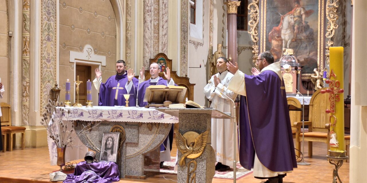 Єпископ Микола Лучок: живімо тепер і стіймо в молитві за мир