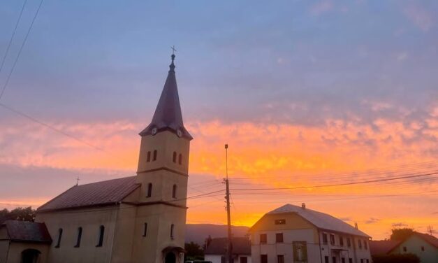 Боже Слово вже четверту добу поспіль лунає у Сваляві