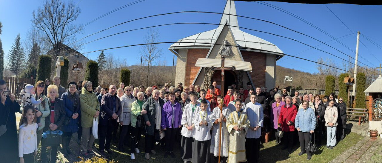 Молитва Хресної дороги поєднала вірян у Великому Березному