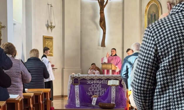 Свалява: францисканець провів Великопісні реколекції для парафіян