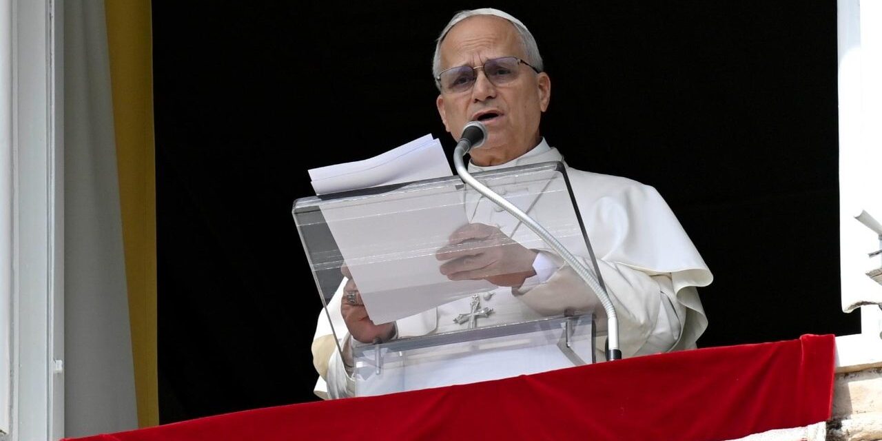 Папа: Маріє, Царице Миру, заступайся за тих, хто страждає через війни