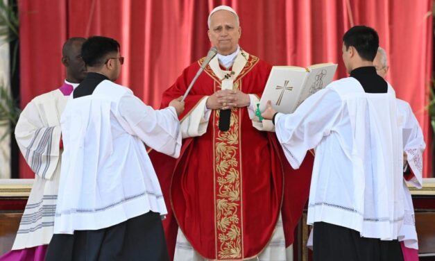 Папа: піднесімо молитву до Князя Миру, щоб підтримав народи, поранені війною