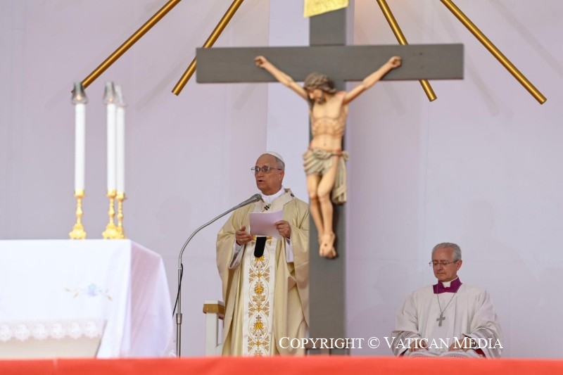 Перебуваючи в Африці, Папа згадав про Україну: молюся за народ, що страждає