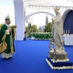Лев XIV: молімося в жовтні Розарій за припинення усіх війн і за мир між народами