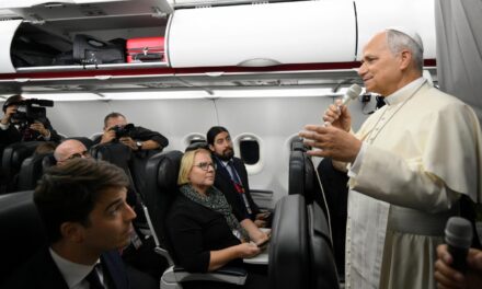 Папа про підсумки візиту у Францію, виклики для миру й небезпеки ШІ