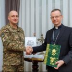 Єпископ Микола Лучок підписав меморандум з 26 Закарпатським полком НГУ